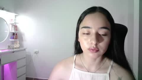 Snapshot of aineangeel chatting on 11-09-25, 11:58 AINE online show from 11-09-25, 11:58