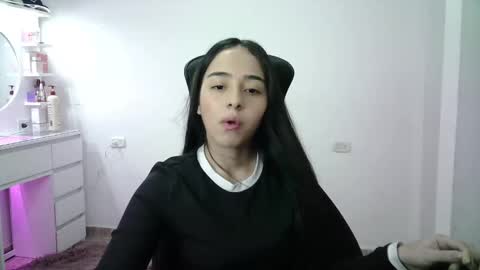 Snapshot of aineangeel chatting on 12-20-25, 12:07 AINE online show from 12-20-25, 12:07