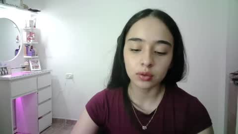 Snapshot of aineangeel chatting on 05-12-26, 02:19 AINE online show from 05-12-26, 02:19
