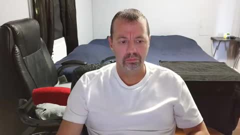Snapshot of airbornelunsford39 chatting on 05-08-26, 05:29 Daddy online show from 05-08-26, 05:29