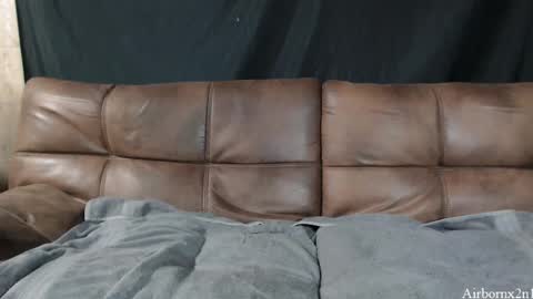 Leo  Airborn  Sir  Daddy online show from 10-30-25, 07:25