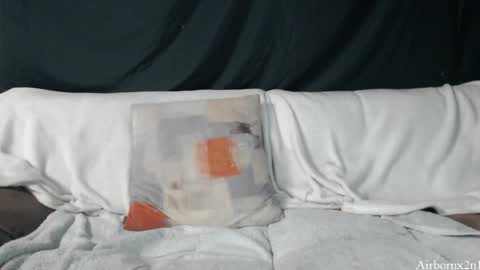 Leo  Airborn  Sir  Daddy online show from 12-16-25, 08:36