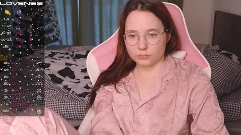 airyhill online show from 12-24-24, 08:22