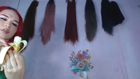 Snapshot of aisha_atenea chatting on 09-21-25, 08:38 Jess online show from 09-21-25, 08:38