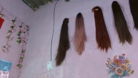 Snapshot of aisha_atenea chatting on 10-03-25, 07:16 Jess online show from 10-03-25, 07:16