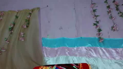 Snapshot of aisha_atenea chatting on 05-10-26, 09:14 Jess online show from 05-10-26, 09:14