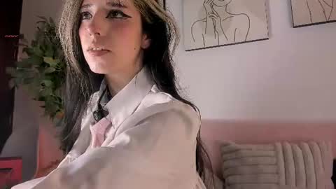 Aisha online show from 07-06-26, 03:03