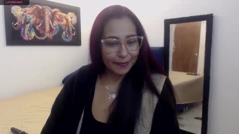 aisha_french online show from 01-15-26, 03:16