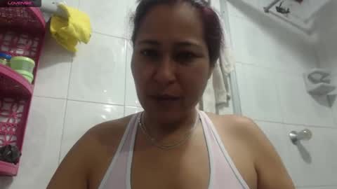 aisha_french online show from 01-19-26, 03:05