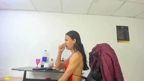 Snapshot of aisha_hotts777 chatting on 09-29-25, 12:49 Aisha online show from 09-29-25, 12:49