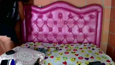 aisha koswell3 online show from 09-28-25, 07:36