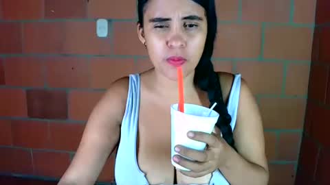 aisha koswell3 online show from 11-28-25, 06:27