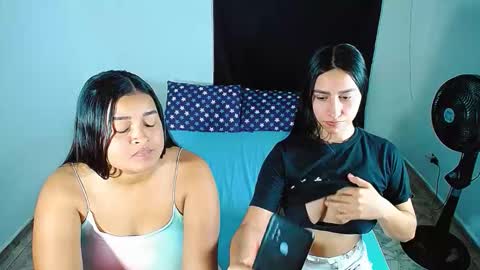 Snapshot of aisha_stacey0410 chatting on 09-09-25, 04:06 aisha_stacey0410 online show from 09-09-25, 04:06