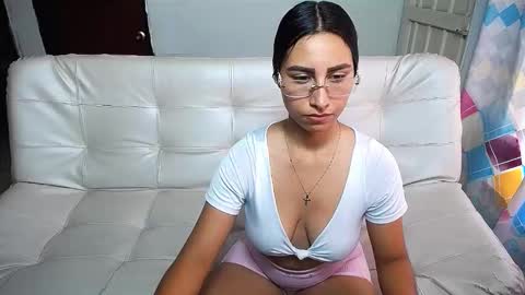 aisha_stacey0410 online show from 03-07-26, 03:09