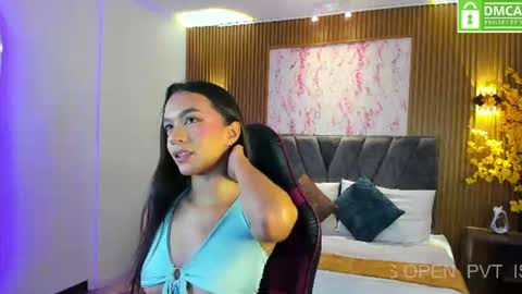 Snapshot of aisha_vex chatting on 06-13-26, 02:15 Aisha online show from 06-13-26, 02:15