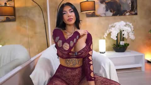 Snapshot of aishaadevoe chatting on 10-30-25, 06:41 Maddy online show from 10-30-25, 06:41