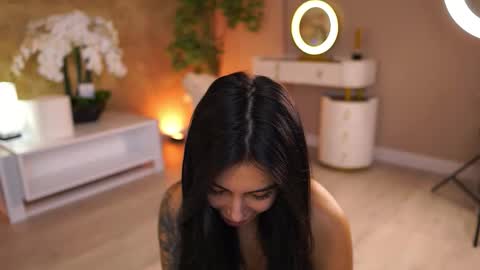 Snapshot of aishaadevoe chatting on 11-03-25, 07:37 Maddy online show from 11-03-25, 07:37