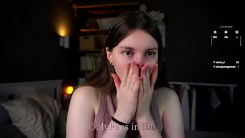 Aliza online show from 12-20-25, 01:12