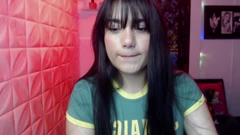 Snapshot of aitana_gomezz chatting on 12-03-24, 08:50 Aitana online show from 12-03-24, 08:50
