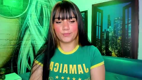 Snapshot of aitana_gomezz chatting on 12-20-24, 10:00 Aitana online show from 12-20-24, 10:00