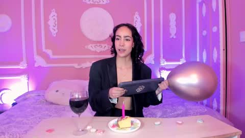 Aitana online show from 10-22-25, 12:16