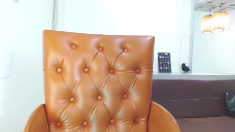 Snapshot of aitanarus chatting on 01-24-25, 09:26 Ahitana Russ online show from 01-24-25, 09:26