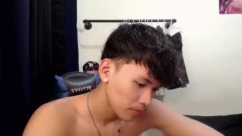 aj_daksxx online show from 04-04-26, 03:09