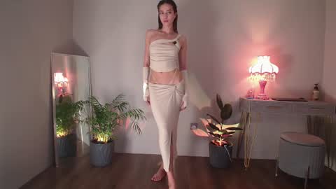 Snapshot of ajuicyanastasia chatting on 06-29-26, 05:13 Anastasia online show from 06-29-26, 05:13