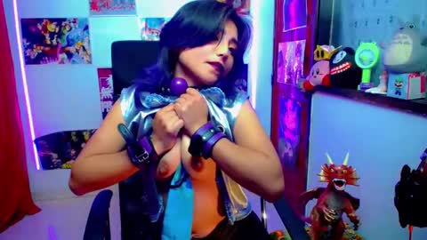 Snapshot of akai_krazna01 chatting on 12-11-24, 09:30 Akai Kraz online show from 12-11-24, 09:30