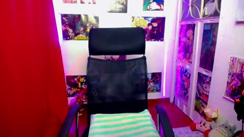 Snapshot of akai_krazna01 chatting on 01-15-25, 12:36 Akai Kraz online show from 01-15-25, 12:36