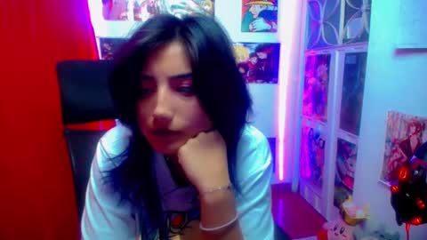 Snapshot of akai_krazna01 chatting on 01-15-25, 06:40 Akai Kraz online show from 01-15-25, 06:40