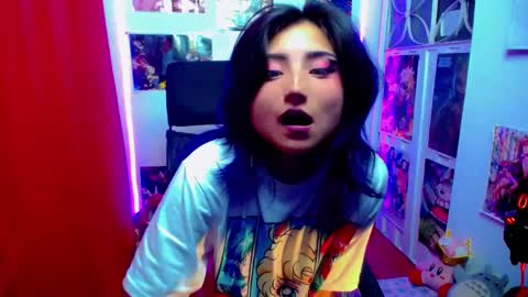 Snapshot of akai_krazna01 chatting on 01-22-25, 05:26 Akai Kraz online show from 01-22-25, 05:26