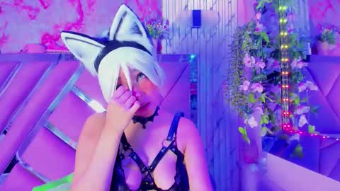 Snapshot of akane_hikari_ chatting on 10-10-25, 08:02 akane hikari online show from 10-10-25, 08:02