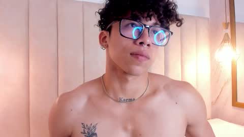 akazaboy online show from 11-27-25, 04:36