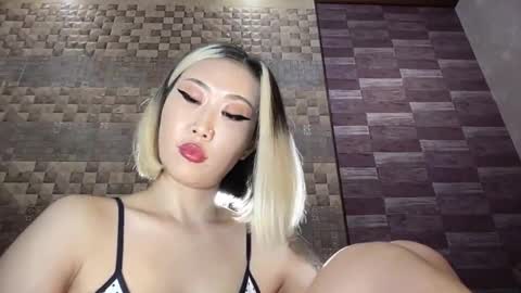 Akemi online show from 02-04-26, 12:27