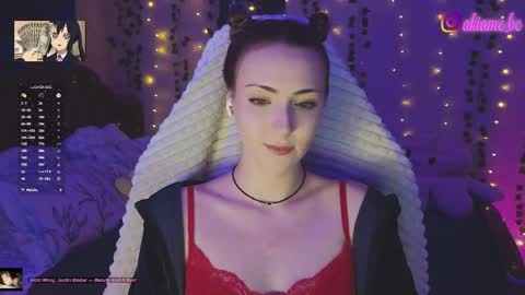 Snapshot of akiame_ chatting on 05-15-26, 08:27 Liza online show from 05-15-26, 08:27