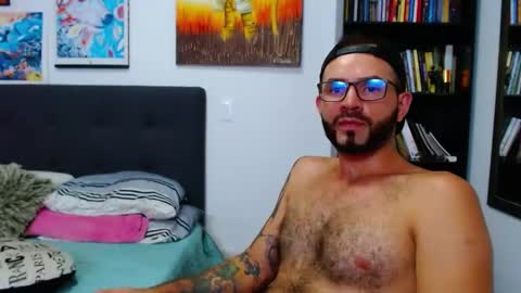 akiles online show from 01-09-25, 02:01