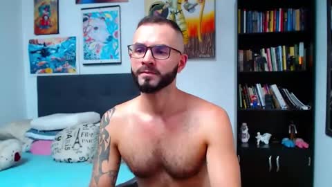 akiles online show from 02-06-25, 07:51