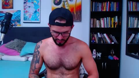 akiles online show from 03-05-25, 10:10