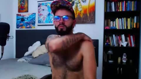 akiles online show from 10-29-25, 11:17