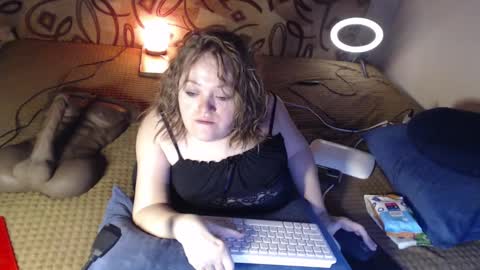 Natalie online show from 01-26-25, 09:51