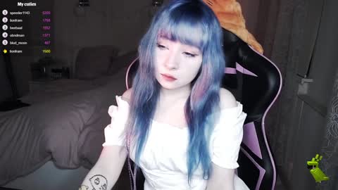 akirahartyx online show from 01-06-25, 02:58