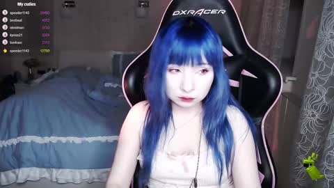 akirahartyx online show from 02-25-25, 02:22