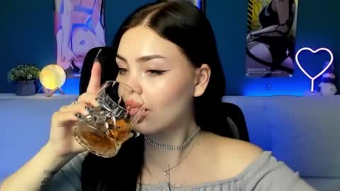 Snapshot of akirakatsu chatting on 12-04-24, 02:37 Akira online show from 12-04-24, 02:37