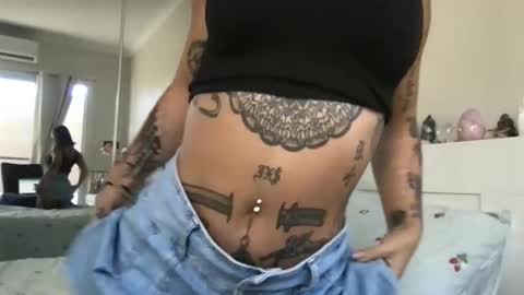 Akira Zay online show from 01-08-26, 09:17