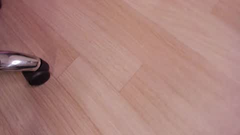 Alahia  online show from 10-24-25, 04:03