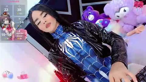 alahia_daboin online show from 12-15-25, 07:34