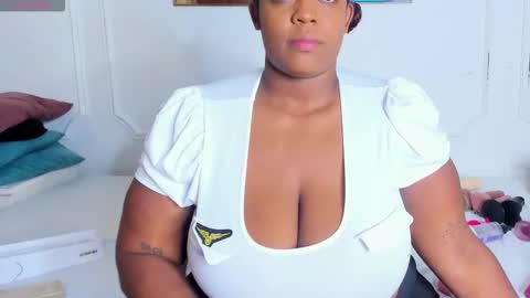 Snapshot of alahia_rivera chatting on 09-18-25, 09:17 alahia rivera online show from 09-18-25, 09:17