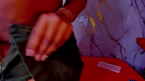 alahia rivera online show from 01-17-26, 10:35