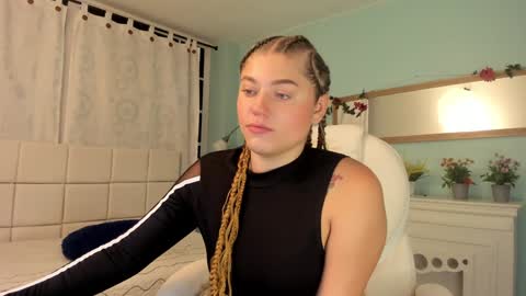 Alaia online show from 01-02-25, 12:46